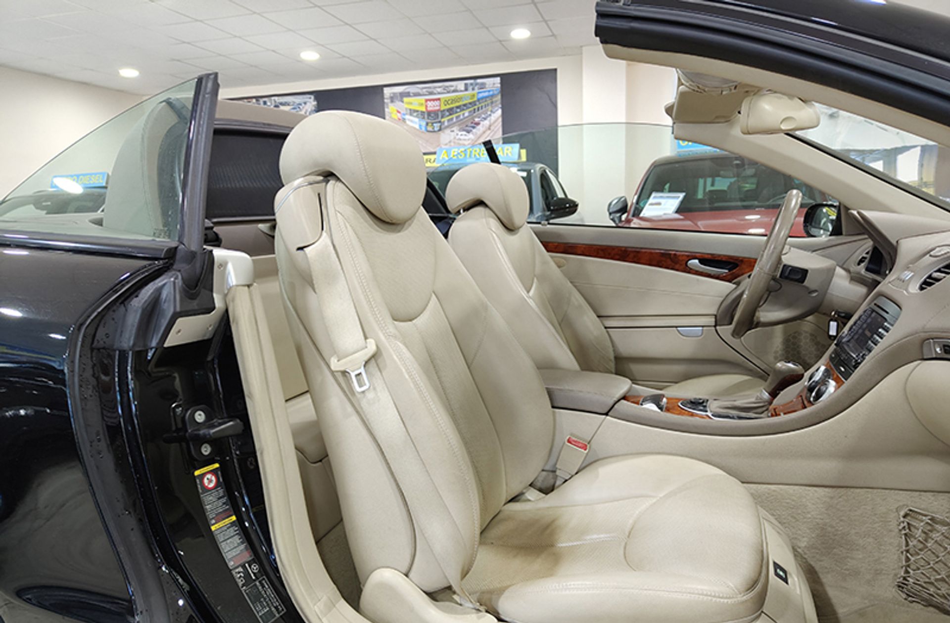 Mercedes-Benz SL 500 - foto 17