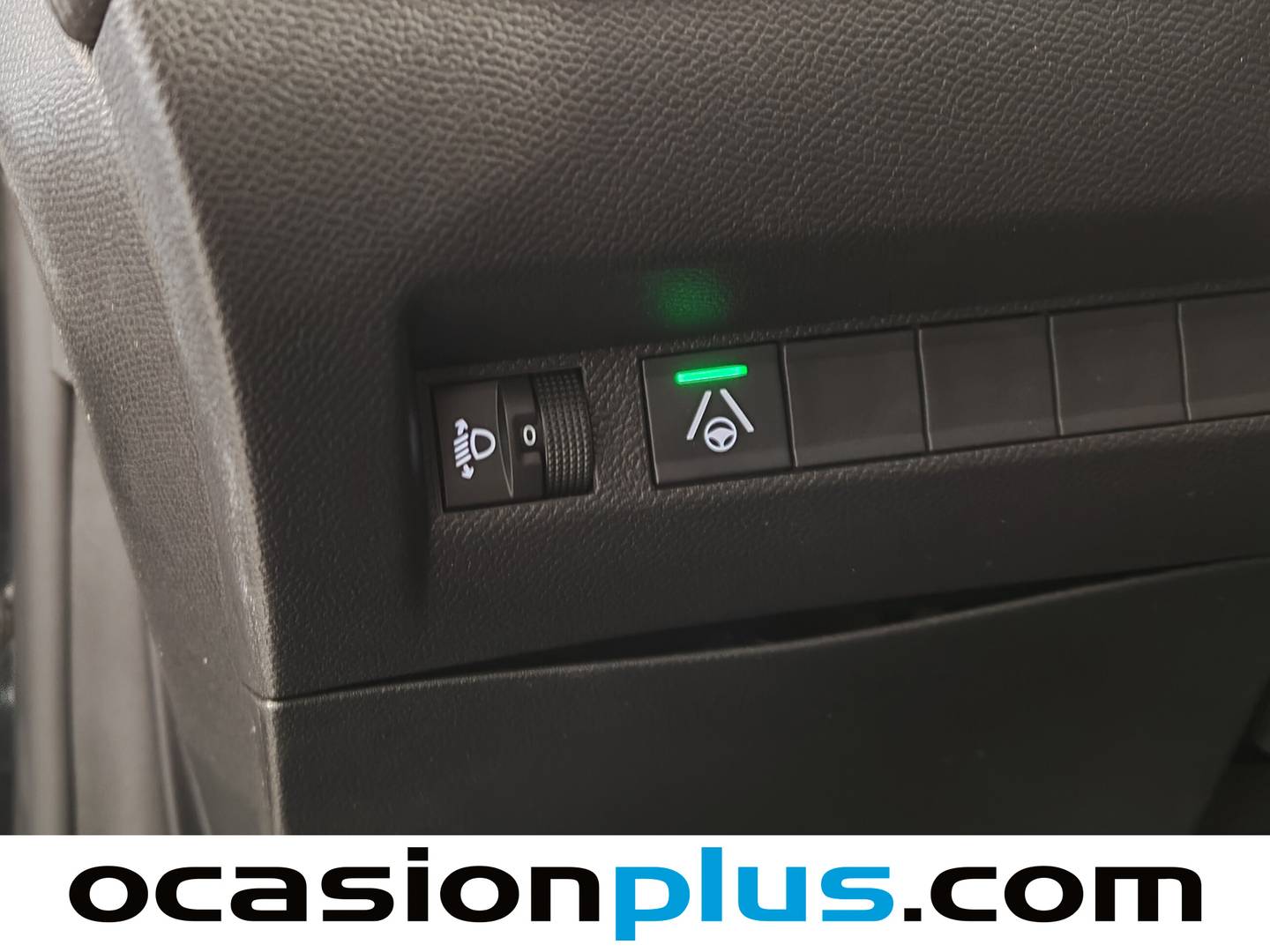 Foto Peugeot 208 Peugeot 208 Allure Hybrid eDCS6 (100 CV)