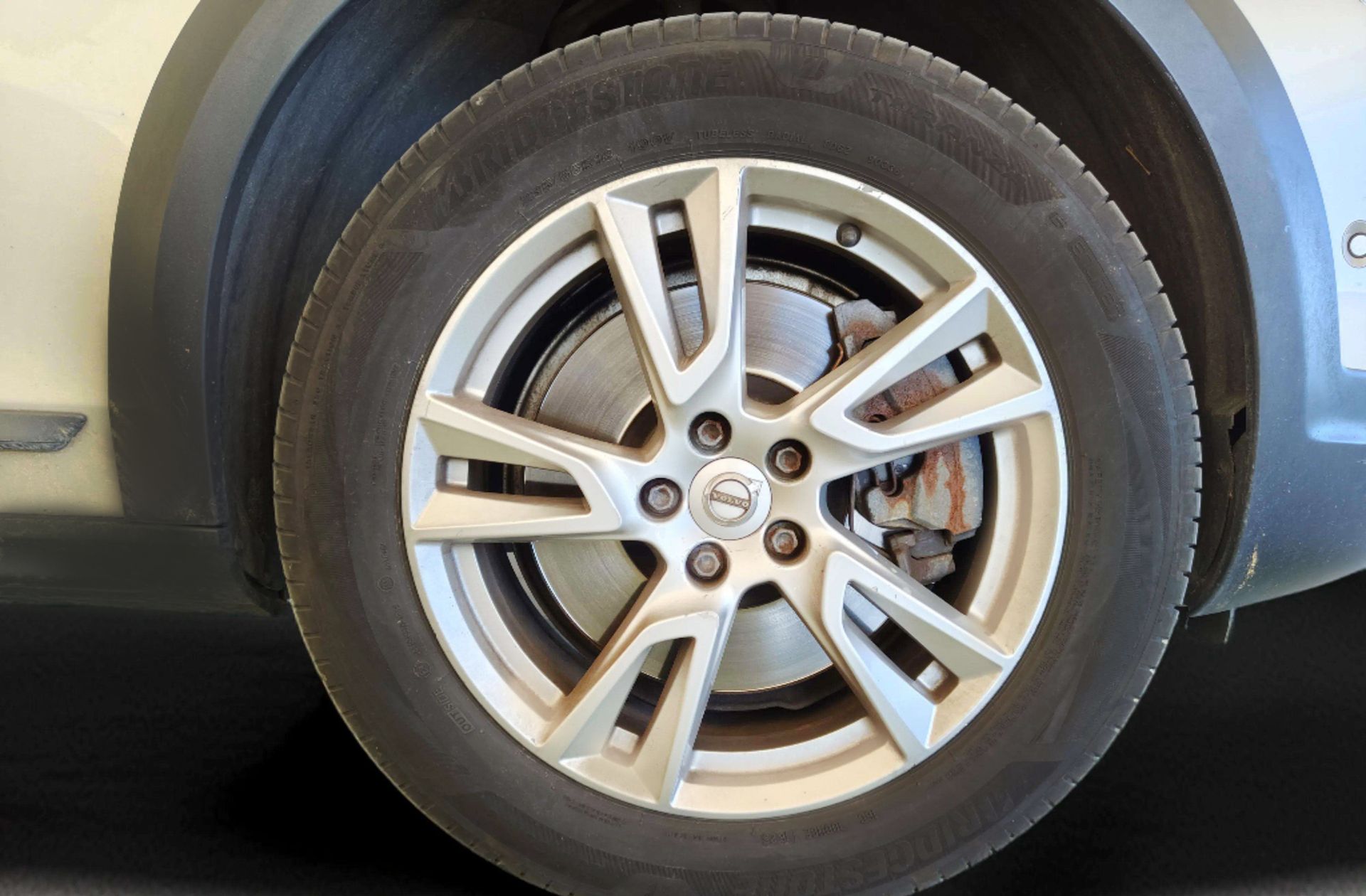 Volvo V90 D5 AWD - foto 45