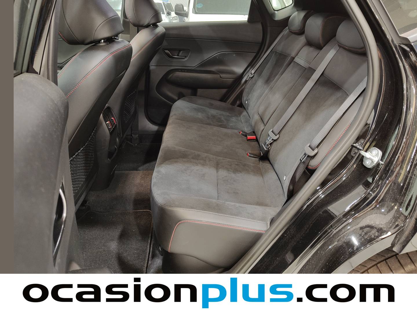 Foto asientos traseros Hyundai Kona Hyundai Kona 1.6 GDI HEV N Line Style DT (138 CV)
