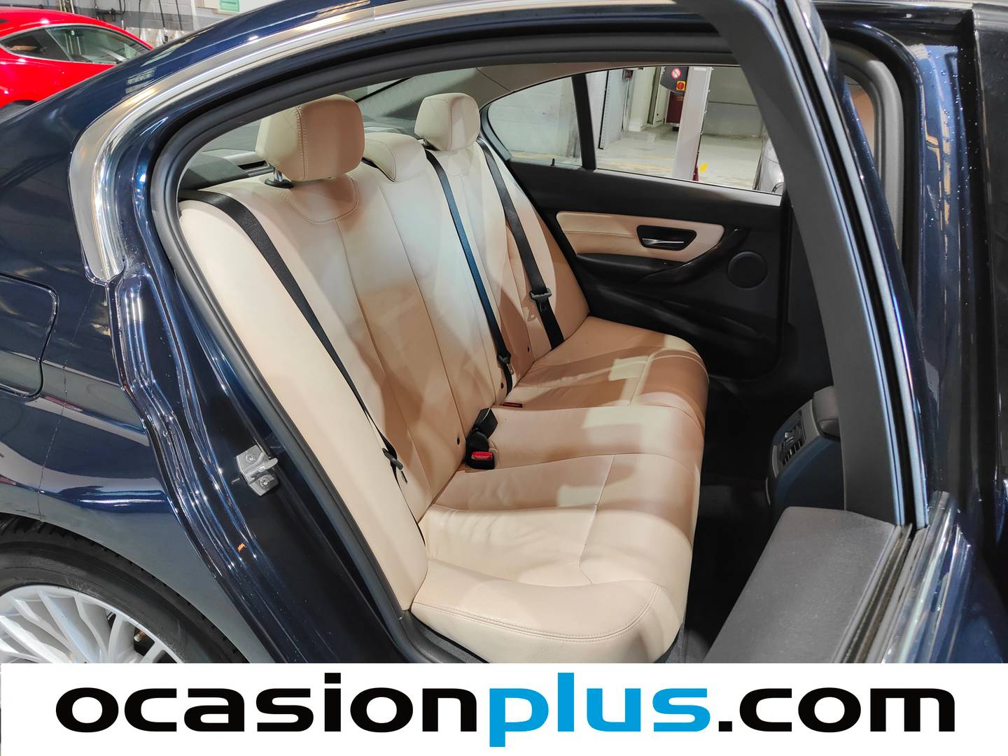 Foto BMW Serie 3 BMW Serie 3 318d  (143 CV)