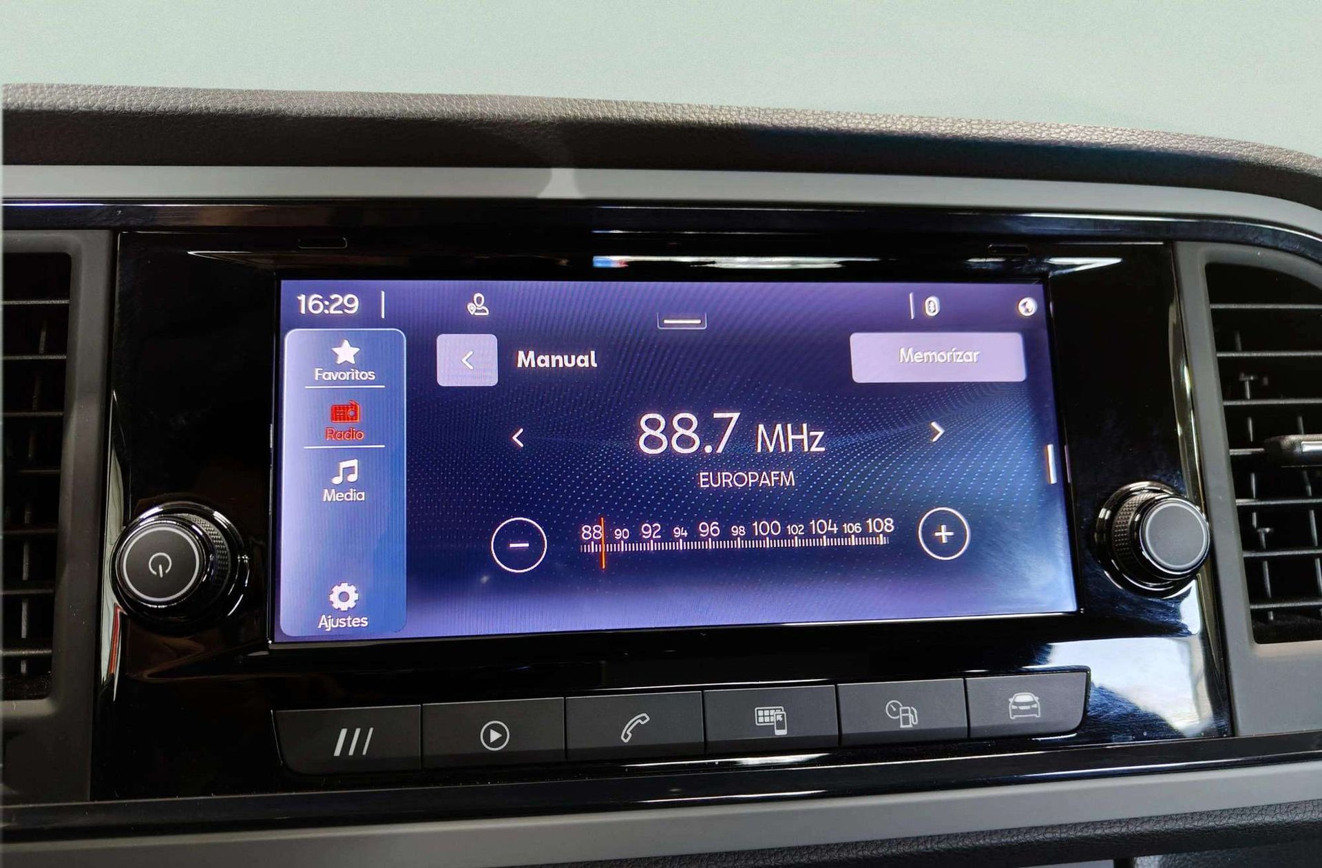 SEAT Ateca 2.0 TDI Reference - foto 31