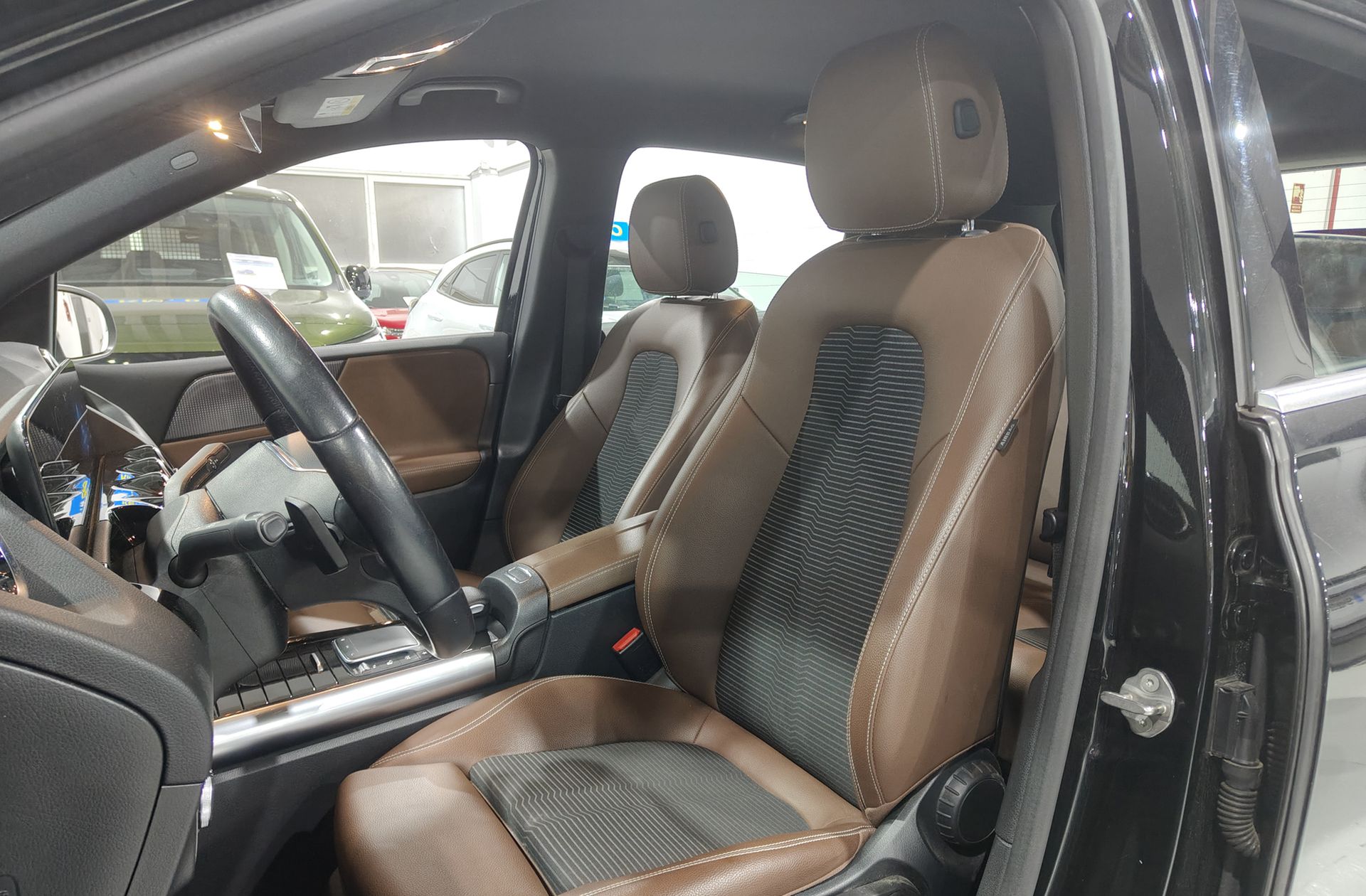 Mercedes-Benz Clase B B 180 d - foto 10