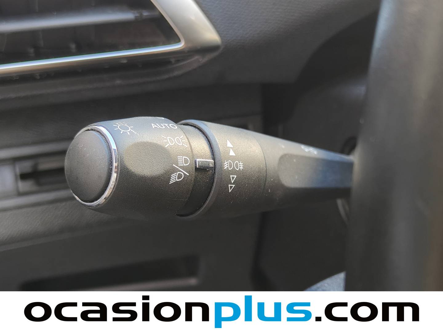 Acabados Peugeot 5008 Peugeot 5008 PureTech 130 S&S Allure 7 Plazas (130 CV)