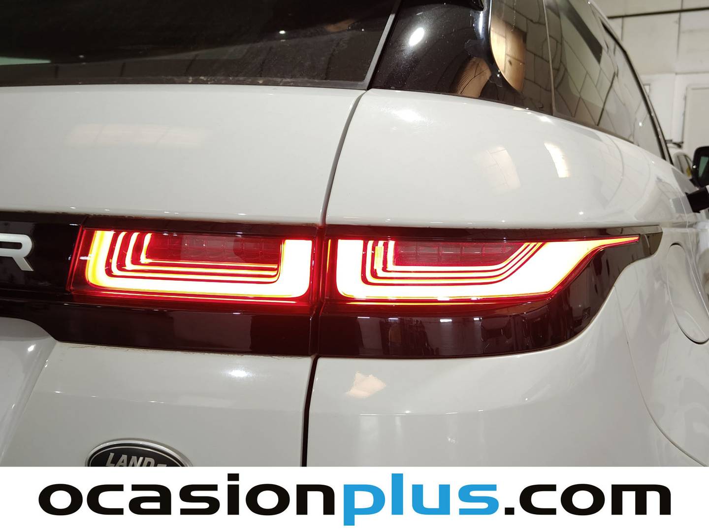 Acabados Land Rover Range Rover Evoque Land Rover Range Rover Evoque D150 Standard FWD (150 CV)