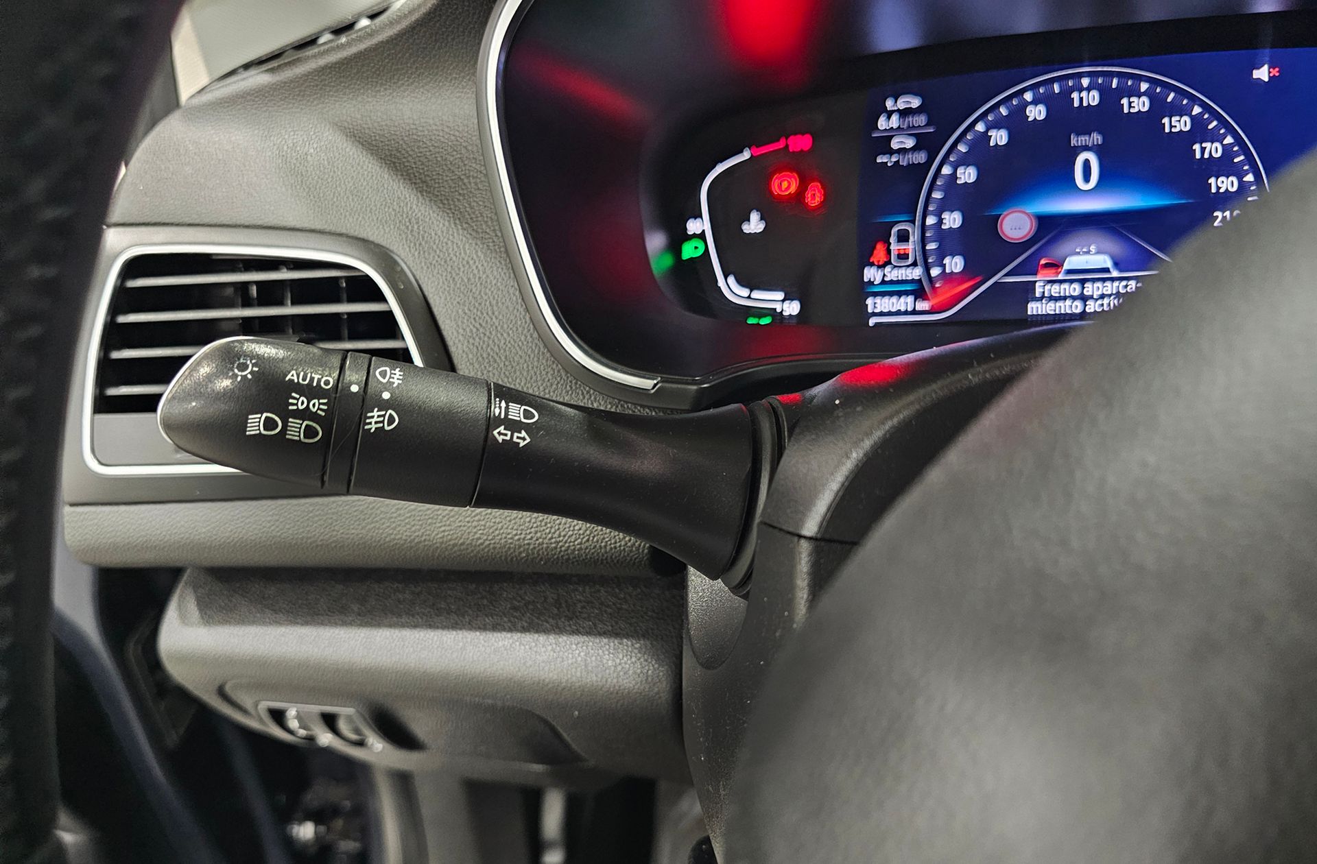Renault Mégane Sport Tourer Techno TCe EDC GPF - foto 28