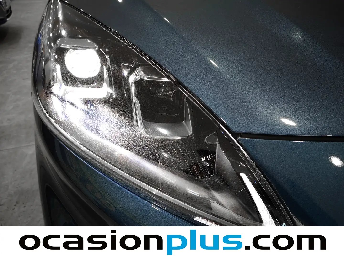 Foto Ford Kuga Ford Kuga 1.5 EcoBlue ST-Line (120 CV)