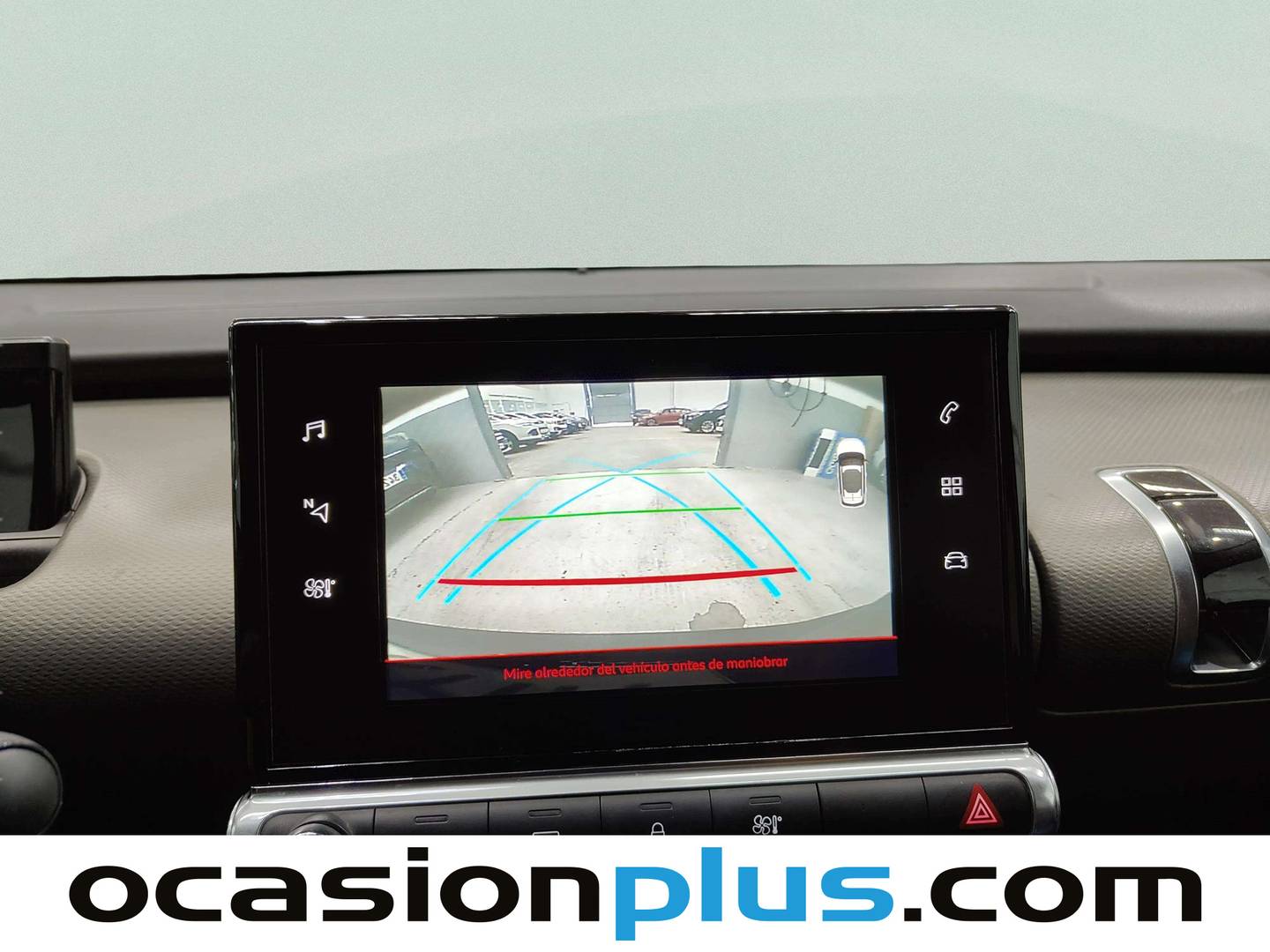 Equipamiento del Citroën C4 Cactus Citroën C4 Cactus BlueHDi 100 Shine (100 CV)