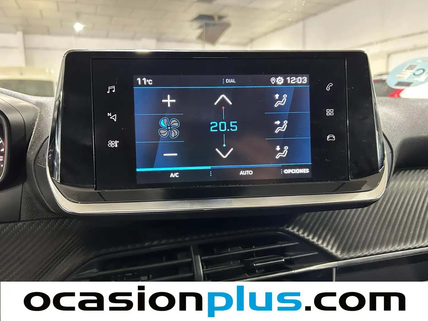 Foto Peugeot 208 Peugeot 208 PureTech 100 Allure  (100 CV)