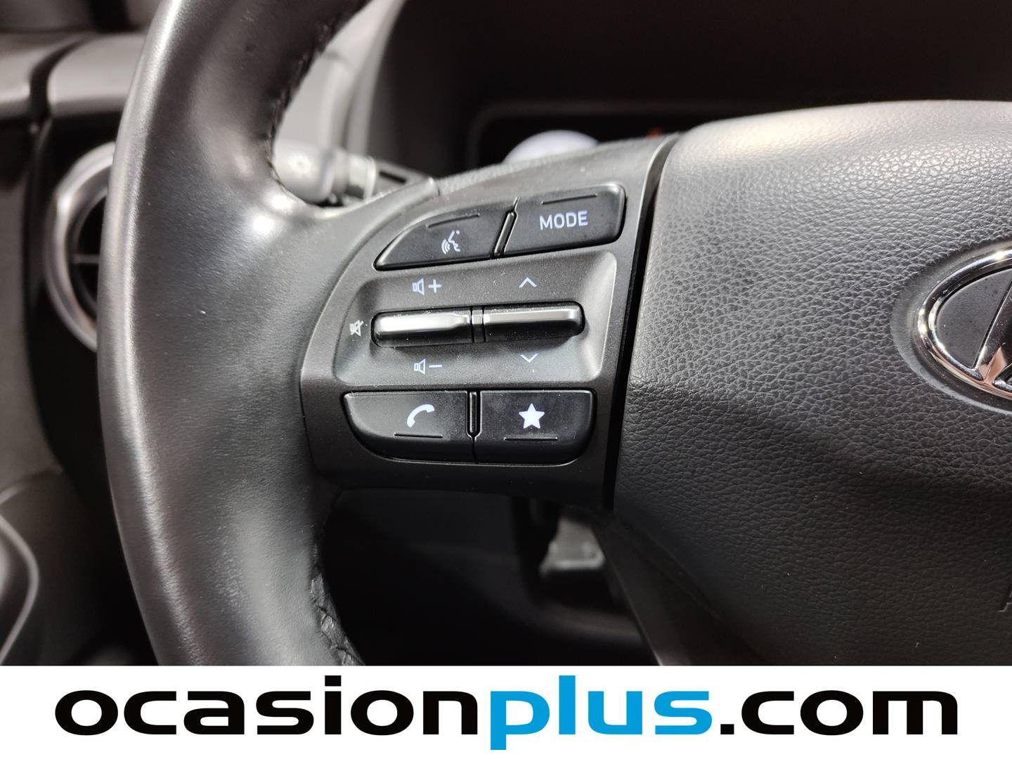 Foto Hyundai Kona Hyundai Kona 1.0 TGDi Maxx 4x2 (120 CV)