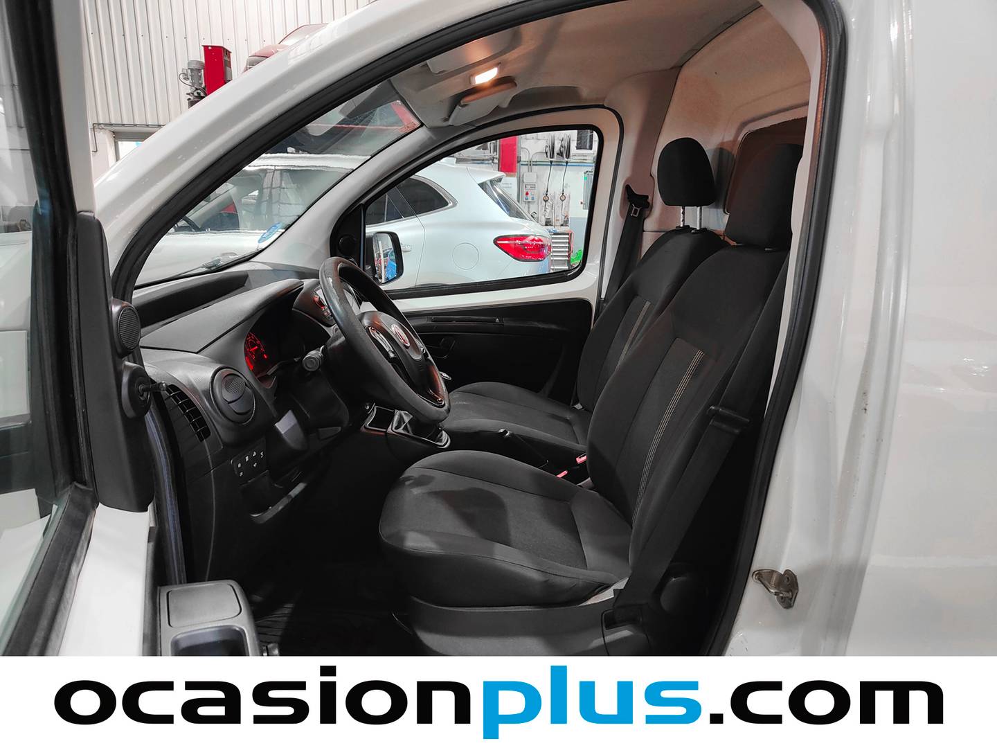 Foto asientos delanteros Fiat Fiorino Fiat Fiorino Cargo Furgon 1.4 Natural Power Base (70 CV)