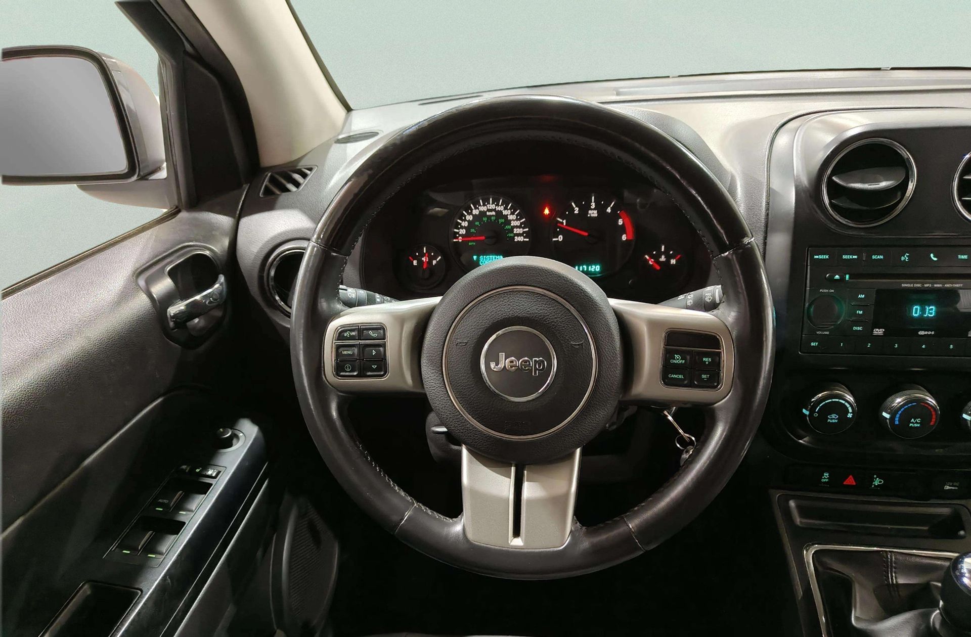 Jeep Compass 2.2 CRD Sport 4x4 - foto 18