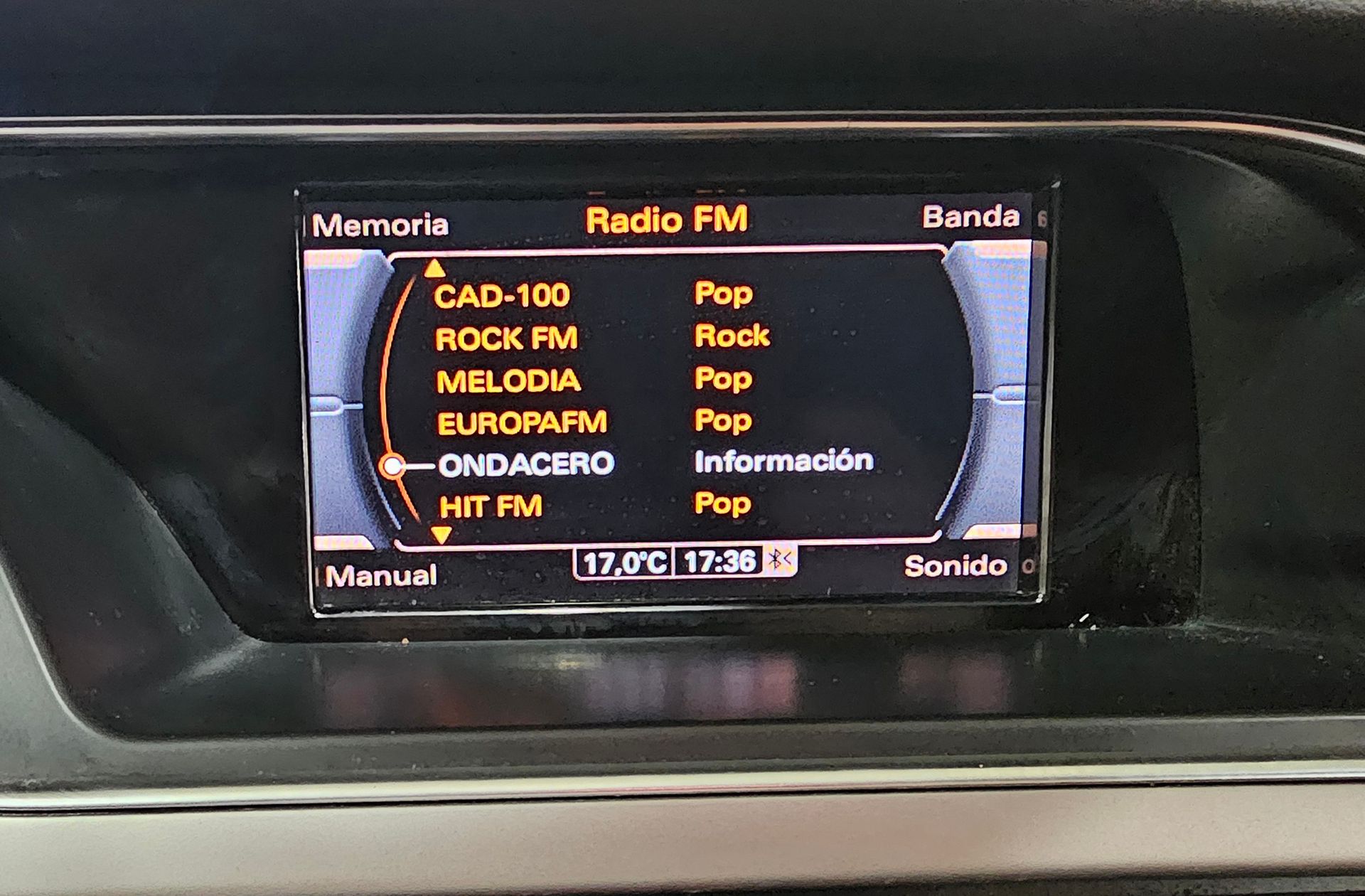 Audi A4 Avant 2.0 TDI multitronic - foto 34