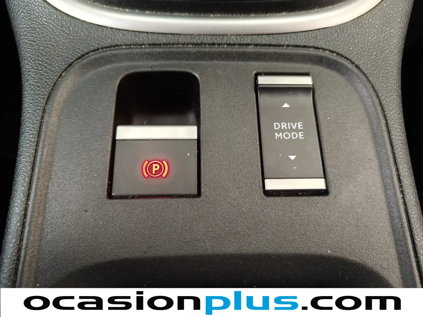 Foto Jeep Avenger Jeep Avenger 1.2 G Summit (100 CV)