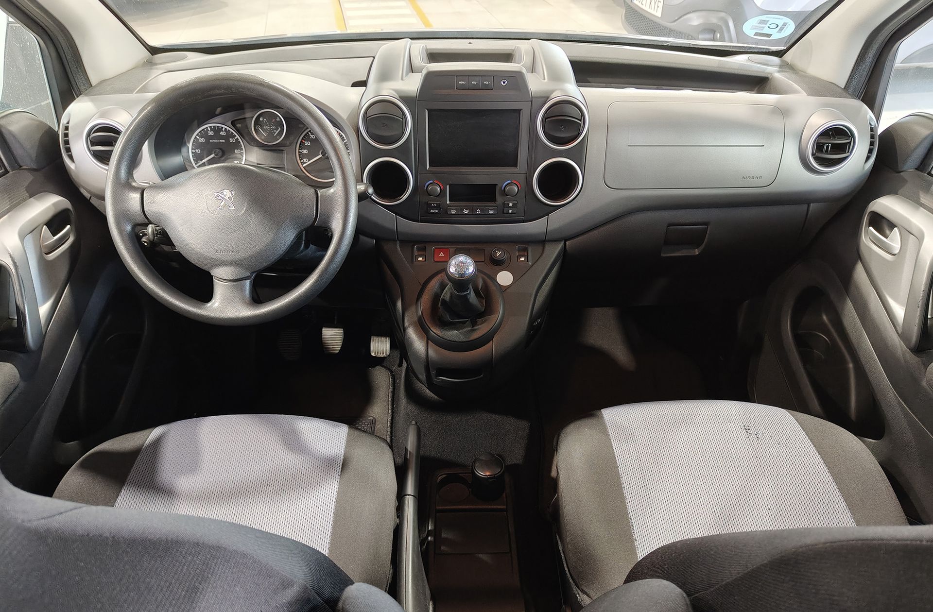Peugeot Partner Tepee Combi 1.2 PureTech Outdoor - foto 6