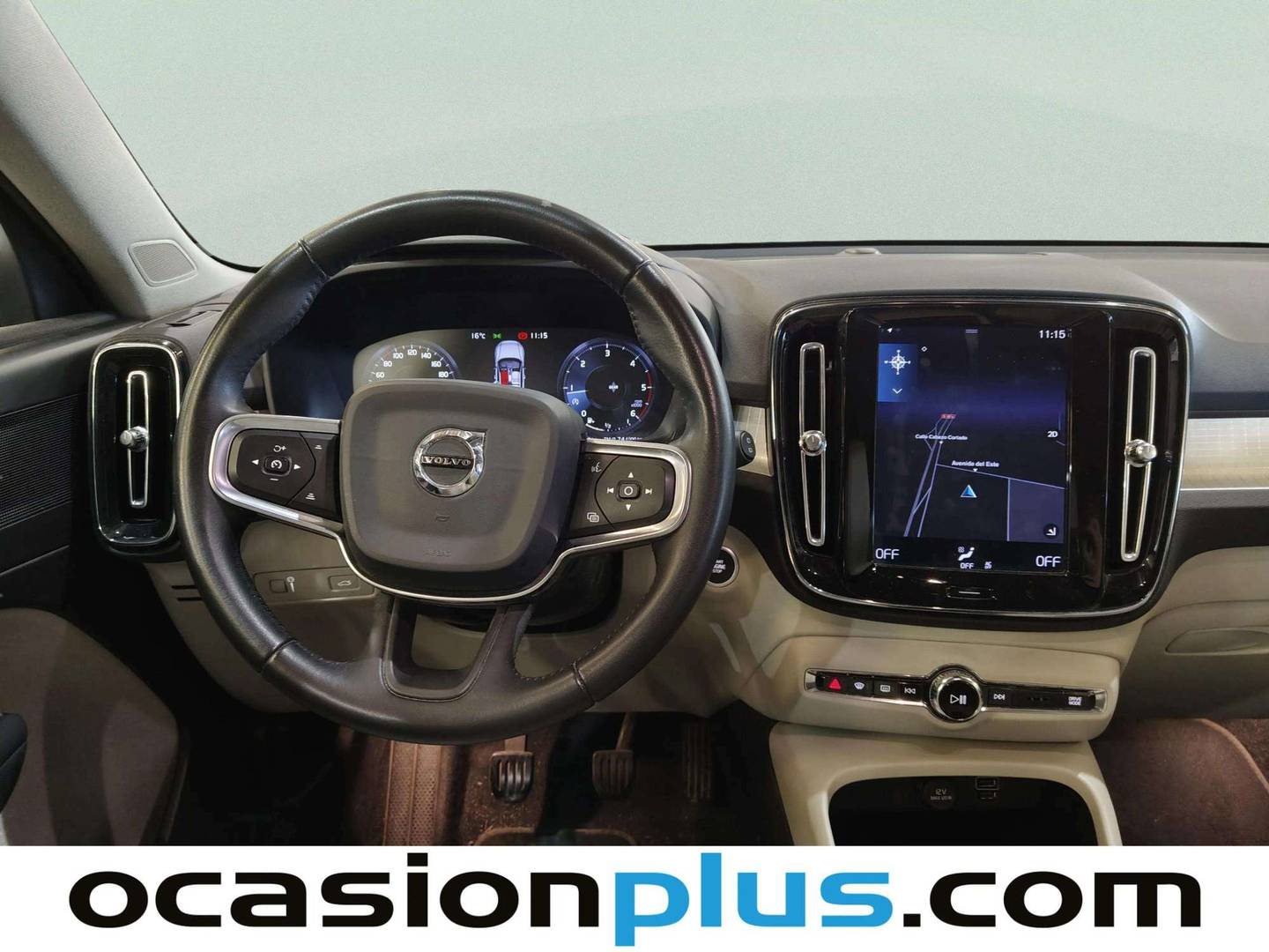 Volvo XC40 Volvo XC40 D3 Business Plus (150 CV) manual