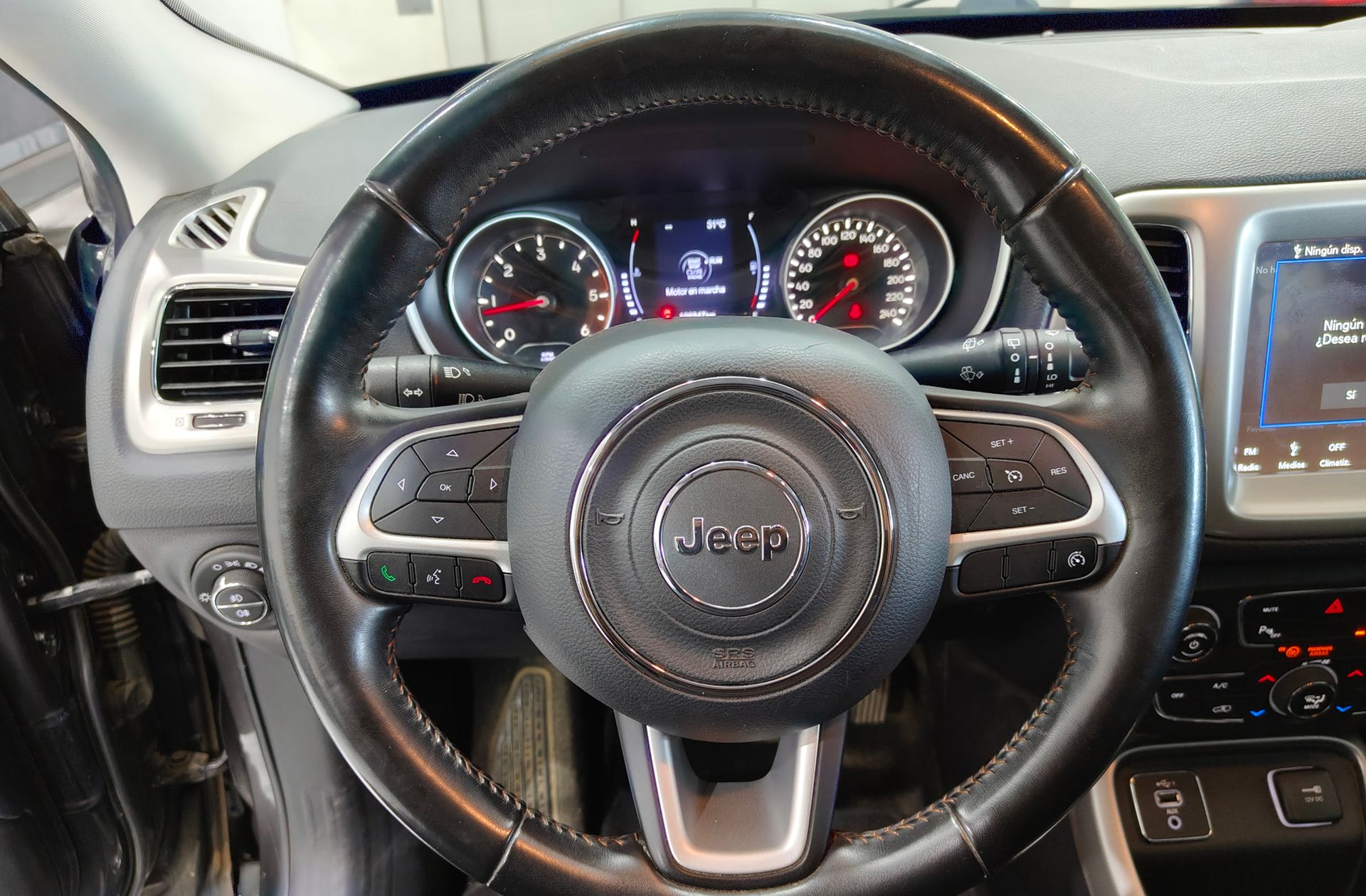 Jeep Compass 1.6 MultiJet Longitude 4x2 - foto 20