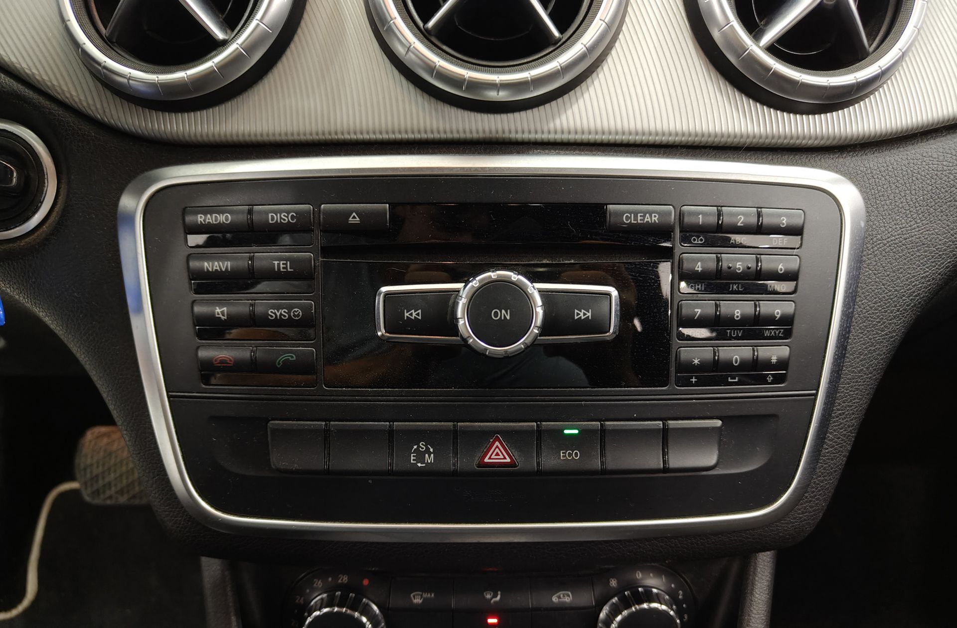 Mercedes-Benz CLA 220 CDI Urban - foto 28