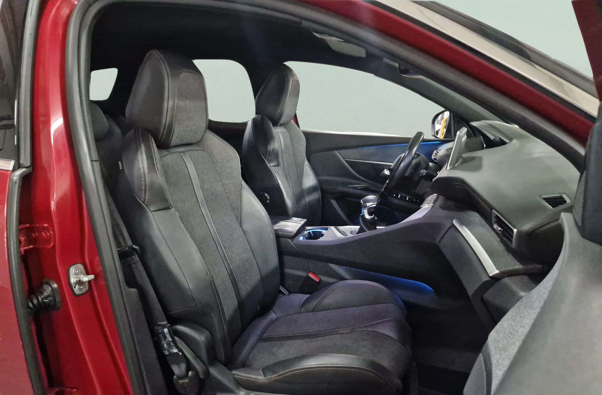 Peugeot 3008 BlueHDi 150 GT Line - foto 21