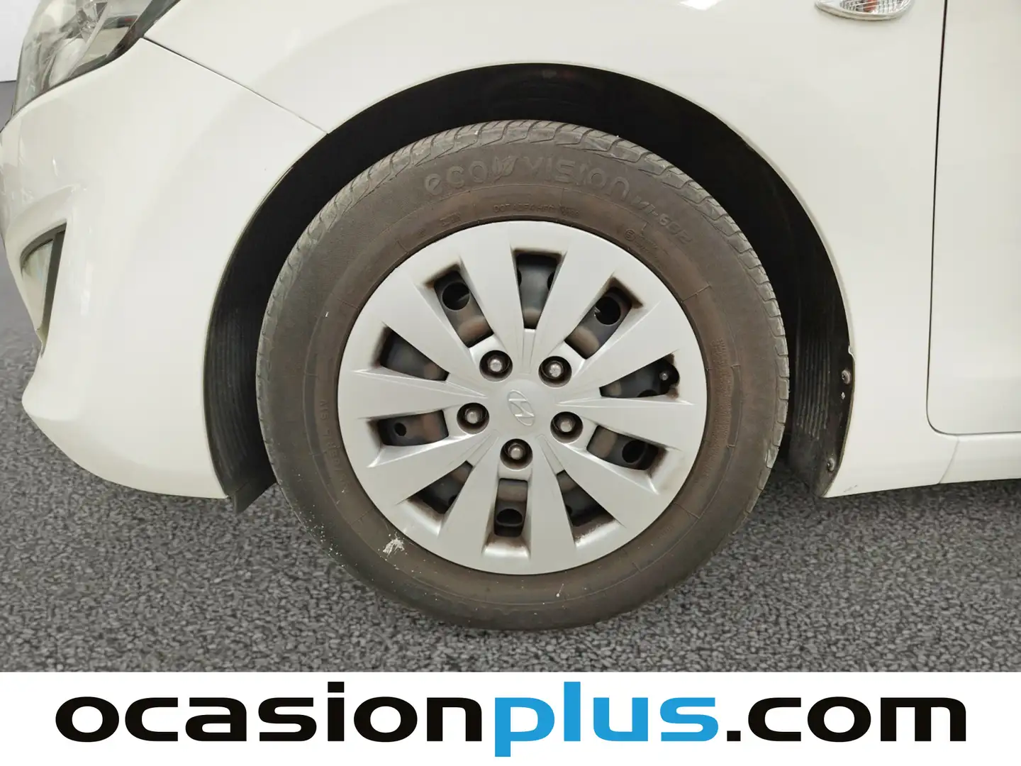 Foto Hyundai i30 Hyundai i30 1.4 MPI BlueDrive 25 Aniversario (100 CV)