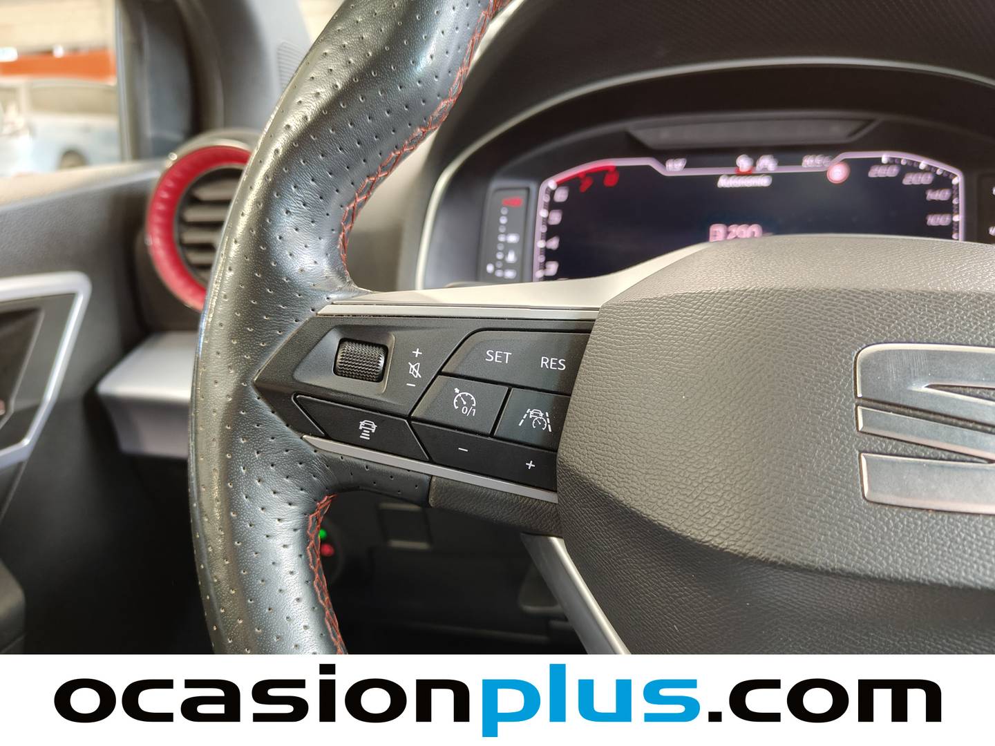 Foto Seat Arona SEAT Arona 1.5 TSI S&S FR XL DSG (150 CV)