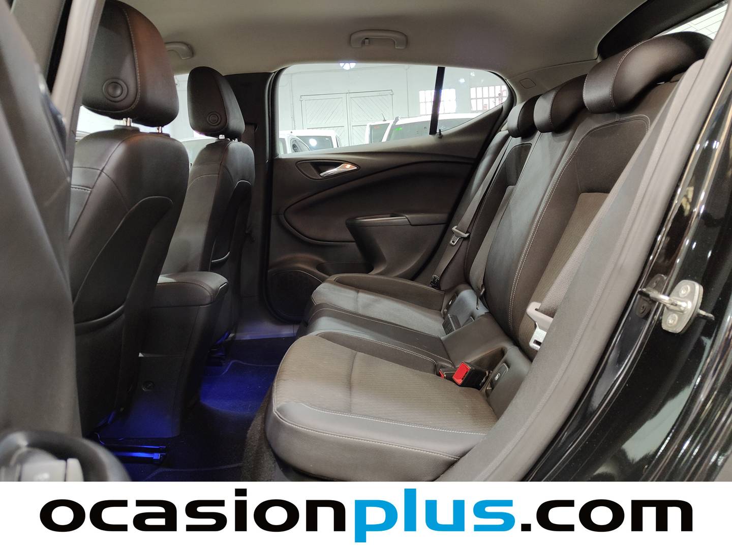 Foto asientos traseros Opel Astra Opel Astra 1.4 Turbo S&S Excellence (150 CV)