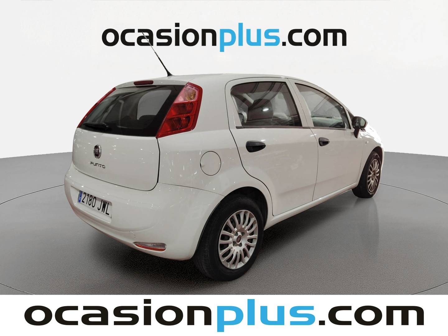 Foto trasera Fiat Punto Fiat Punto 1.2 8v S&S Gasolina Pop (69 CV) derecha