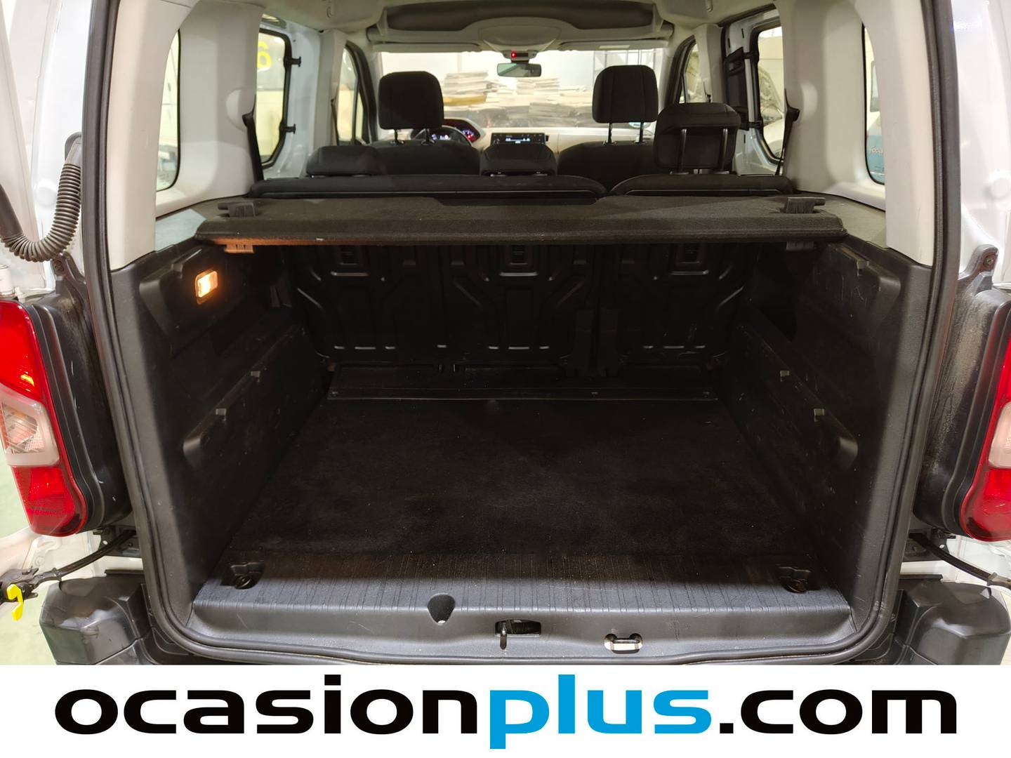 Foto asientos traseros Peugeot Rifter Peugeot Rifter BlueHDi 100 S&S Access Standard (100 CV)