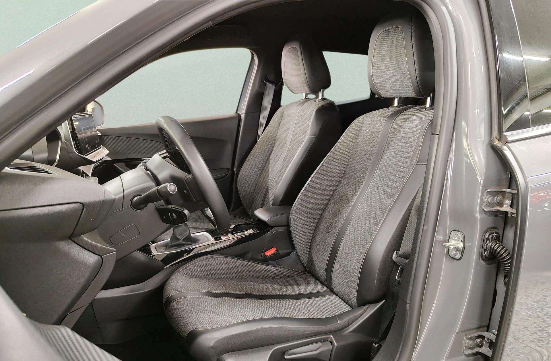 Peugeot 2008 PureTech 100 Allure - foto 14