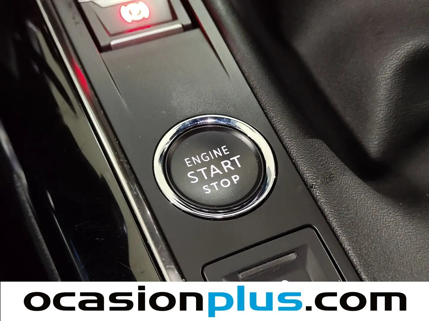 Foto Peugeot 3008 Peugeot 3008 PureTech 130 S&S Allure Pack (130 CV)