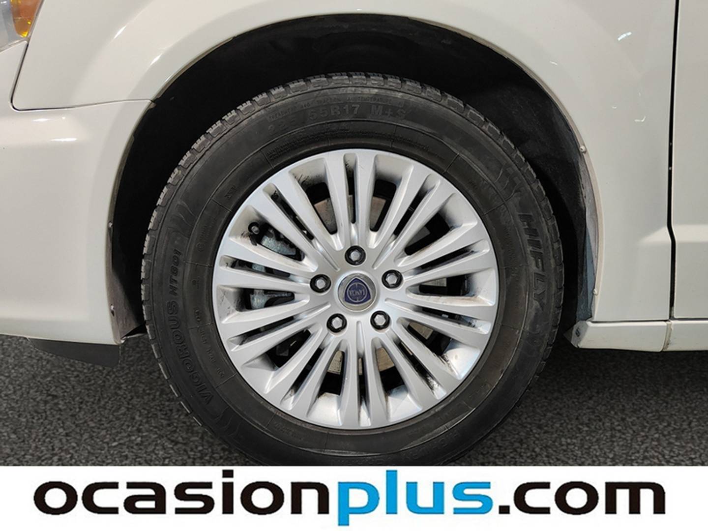 Lancia Voyager Lancia Voyager 2.8 CRD Gold Auto 7 Plazas (163 CV) seminuevo