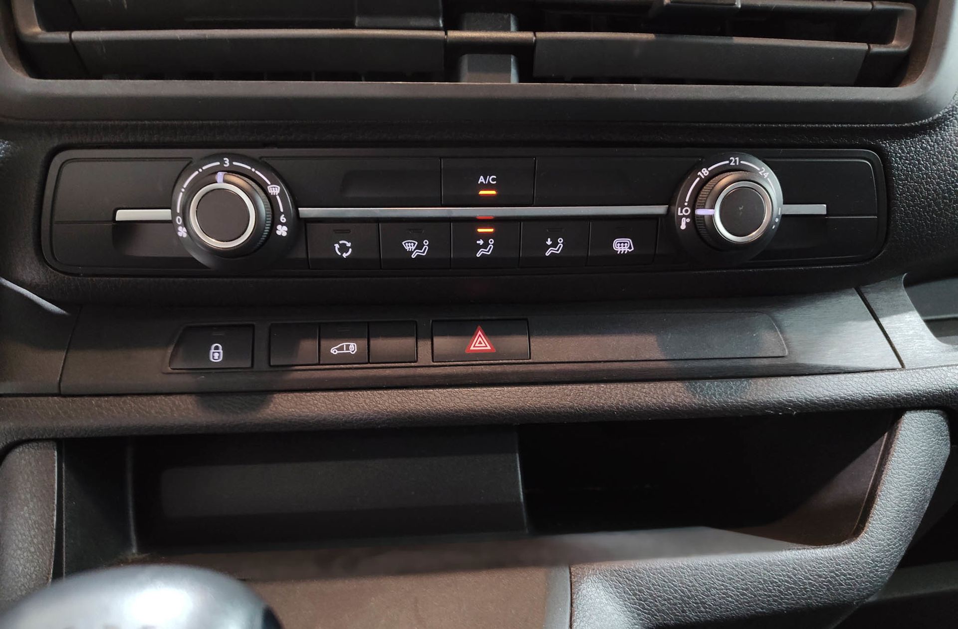 Fiat Scudo Furgon 1.5 BlueHDi L2 - foto 23