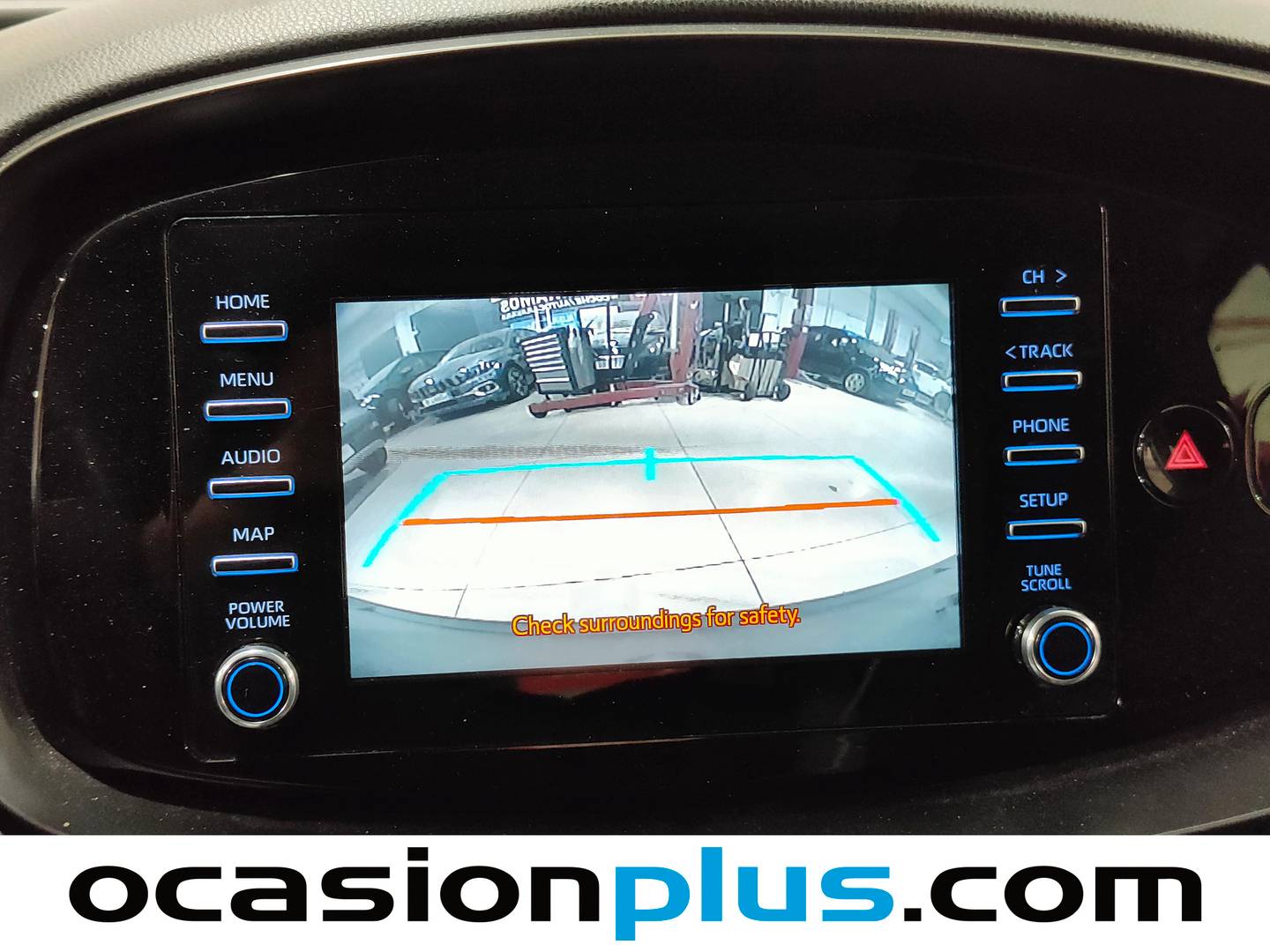 Foto Toyota Aygo X Cross Toyota Aygo X Cross 1.0 VVT-I Play  (72 CV)