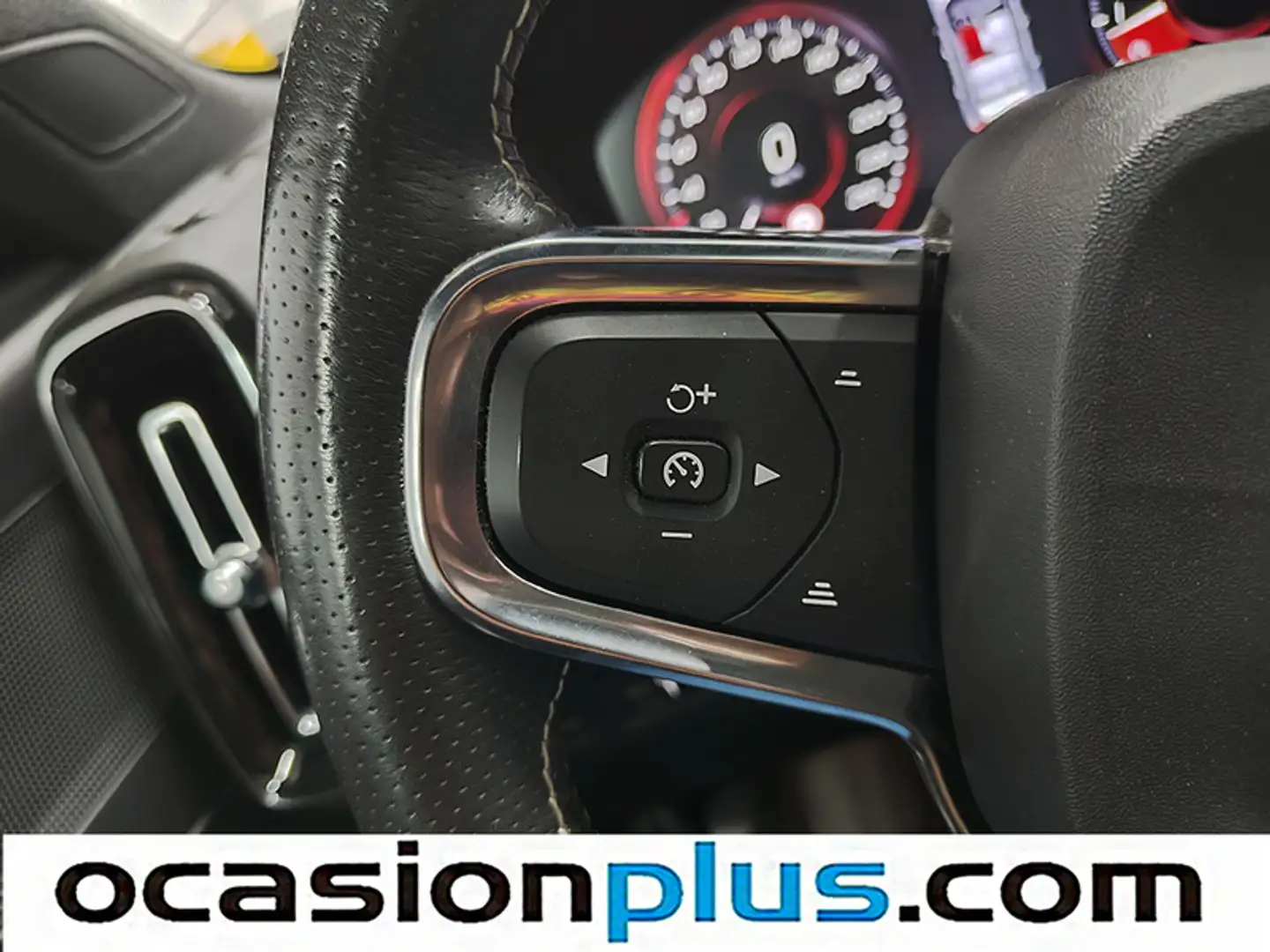 Foto Volvo XC40 Volvo XC40 D3 R-Design Auto (150 CV)