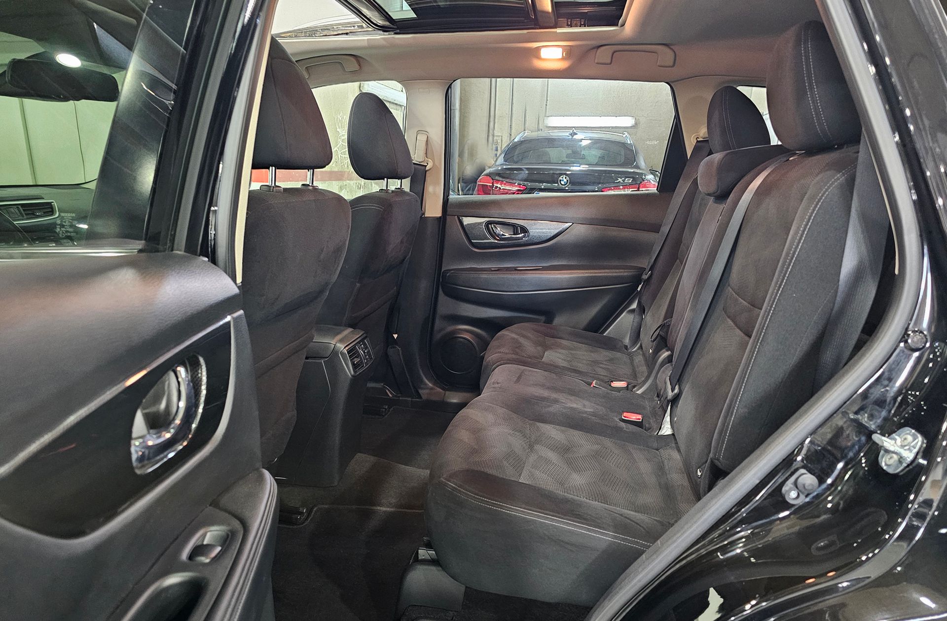 Nissan X-Trail 1.6 dCi Tekna 4x2 - foto 13