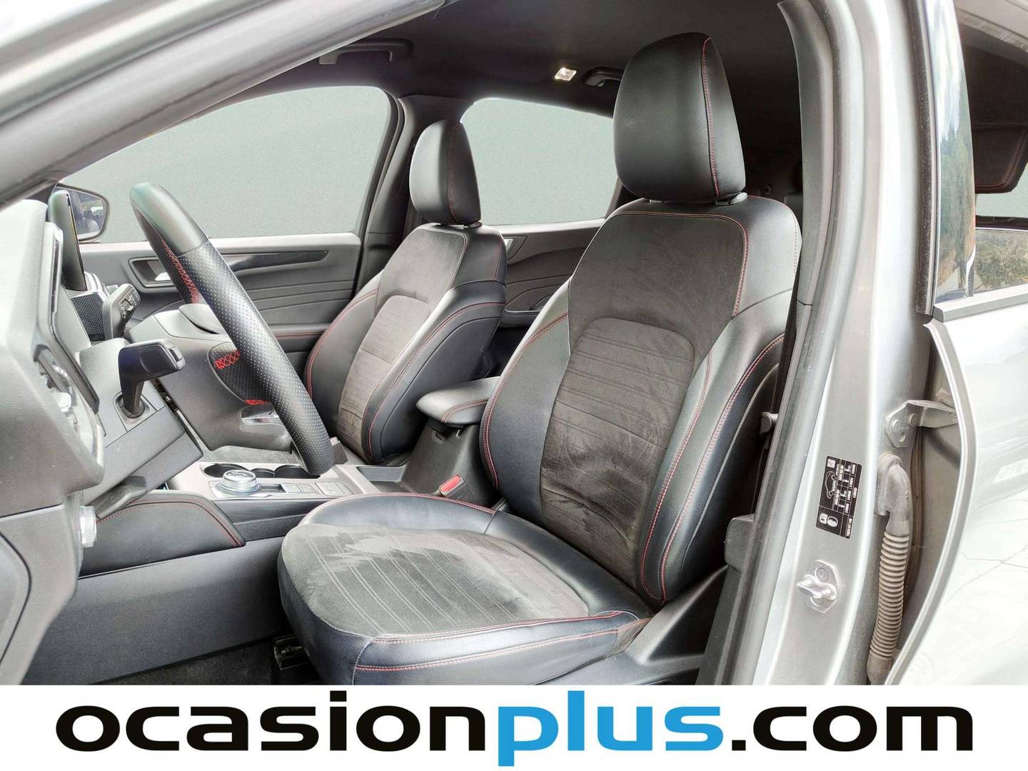 Foto Ford Kuga Ford Kuga 2.5 Duratec PHEV ST-Line X Auto (225 CV)