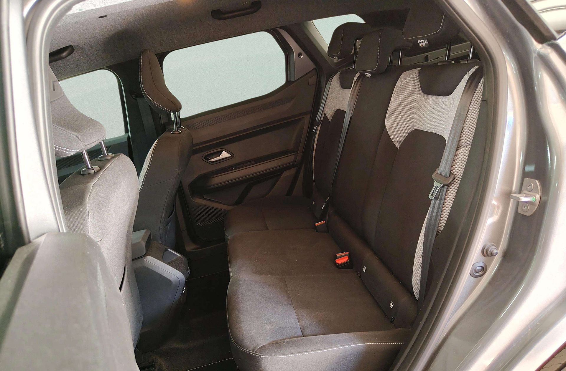 Dacia Duster mild Hybrid Journey 4x2 - foto 12