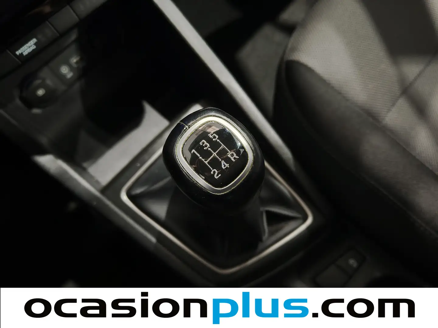 Foto Hyundai i20 Hyundai i20 1.2 MPI Essence LE (75 CV)