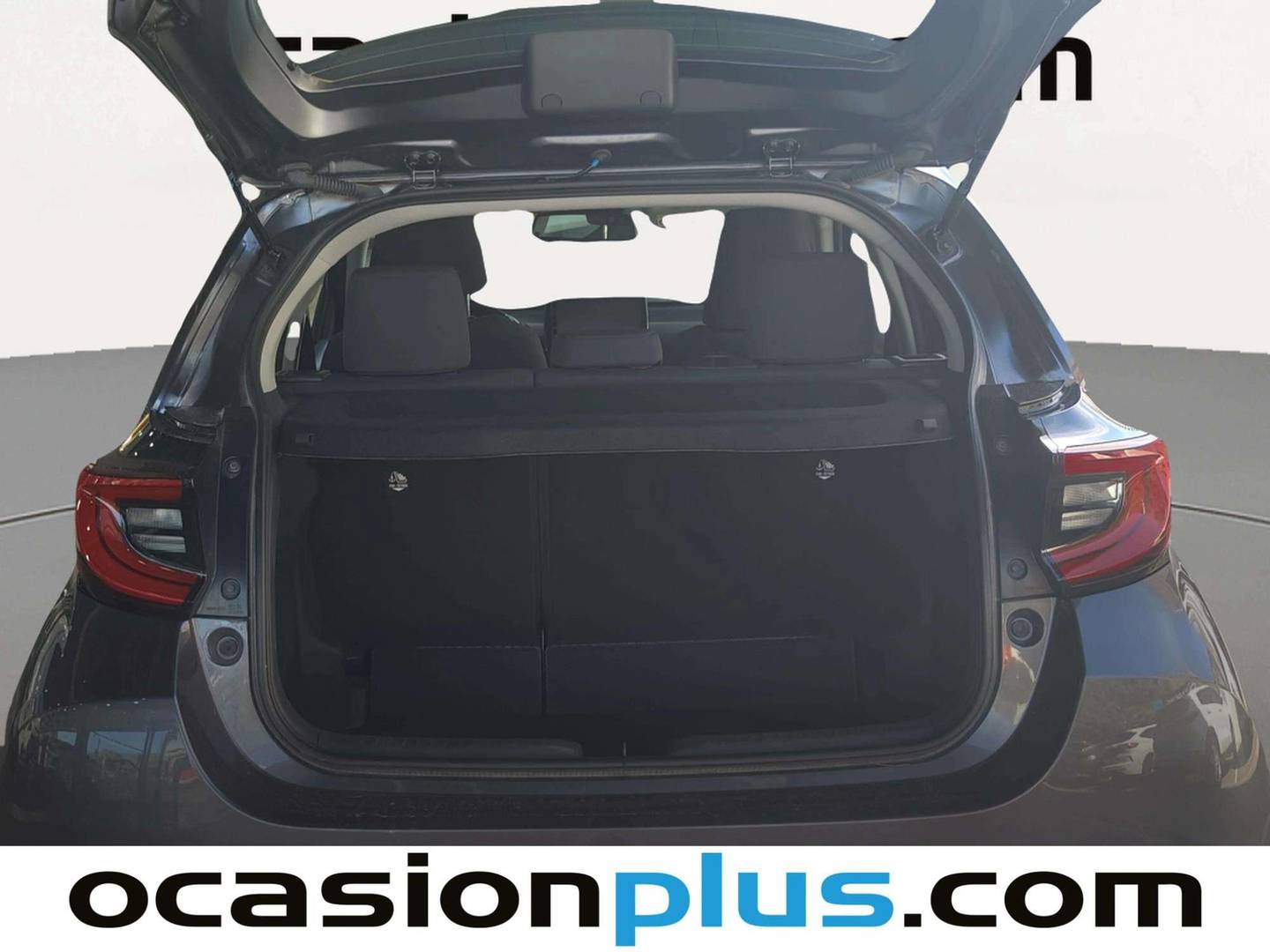 Foto asientos delanteros Toyota Yaris Toyota Yaris 120H Active Plus (116 CV)
