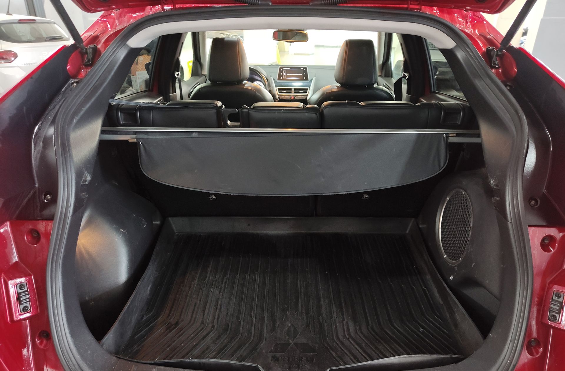 Mitsubishi Eclipse Cross 150T Kaiteki 4WD CVT - foto 17