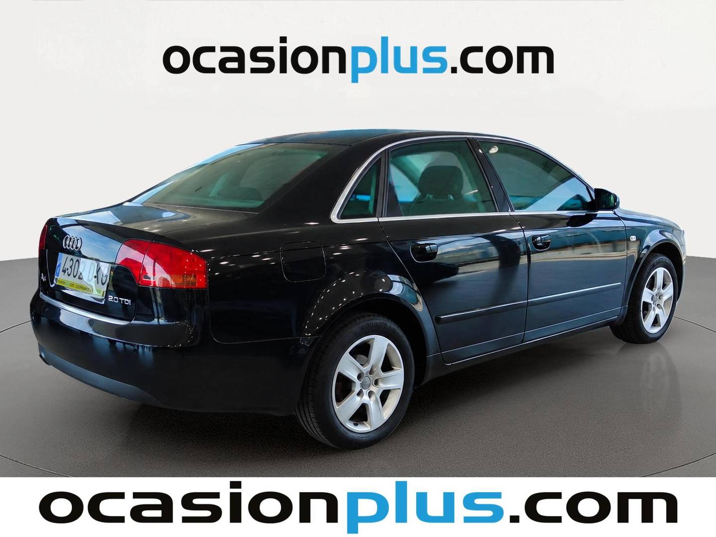 Foto trasera Audi A4 Audi A4 2.0 TDI (140 CV) derecha