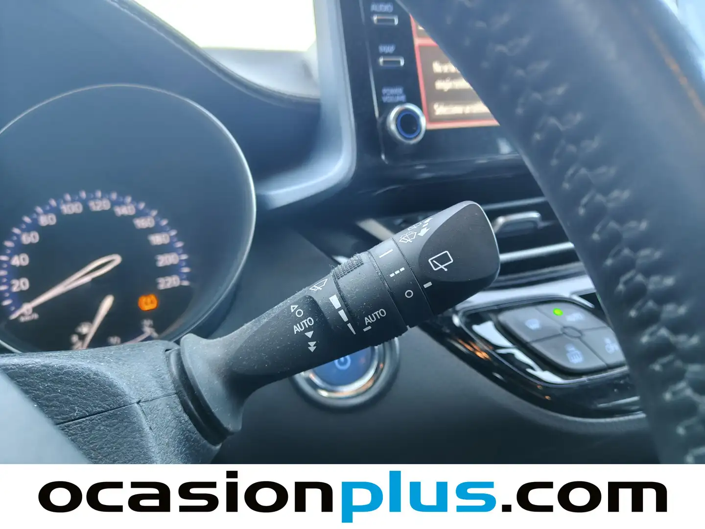 Foto Toyota C-HR Toyota C-HR 1.8 125H Advance  (122 CV)