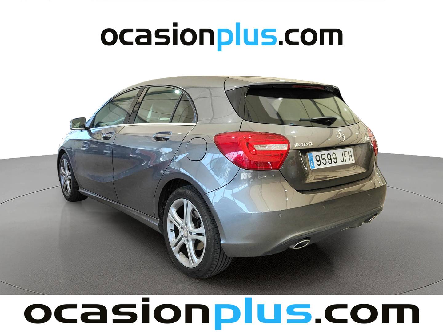 Foto trasera Mercedes Clase A Mercedes-Benz Clase A 180 CDI Urban (109 CV) izquierda