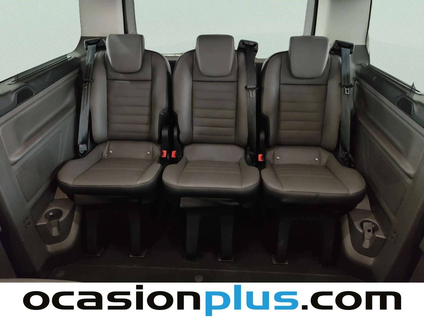 Fotos maletero Ford Tourneo Custom Ford Tourneo Custom 2.0 Ecoblue L1 Titanium Auto (130 CV) 9 Plazas