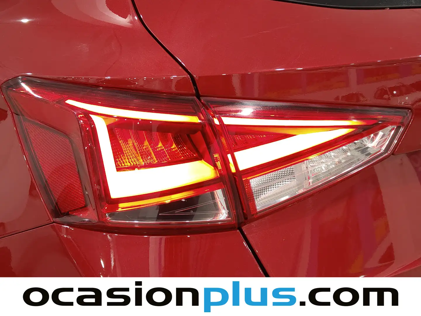 Foto Seat Arona SEAT Arona 1.5 TSI FR Plus DSG (150 CV)