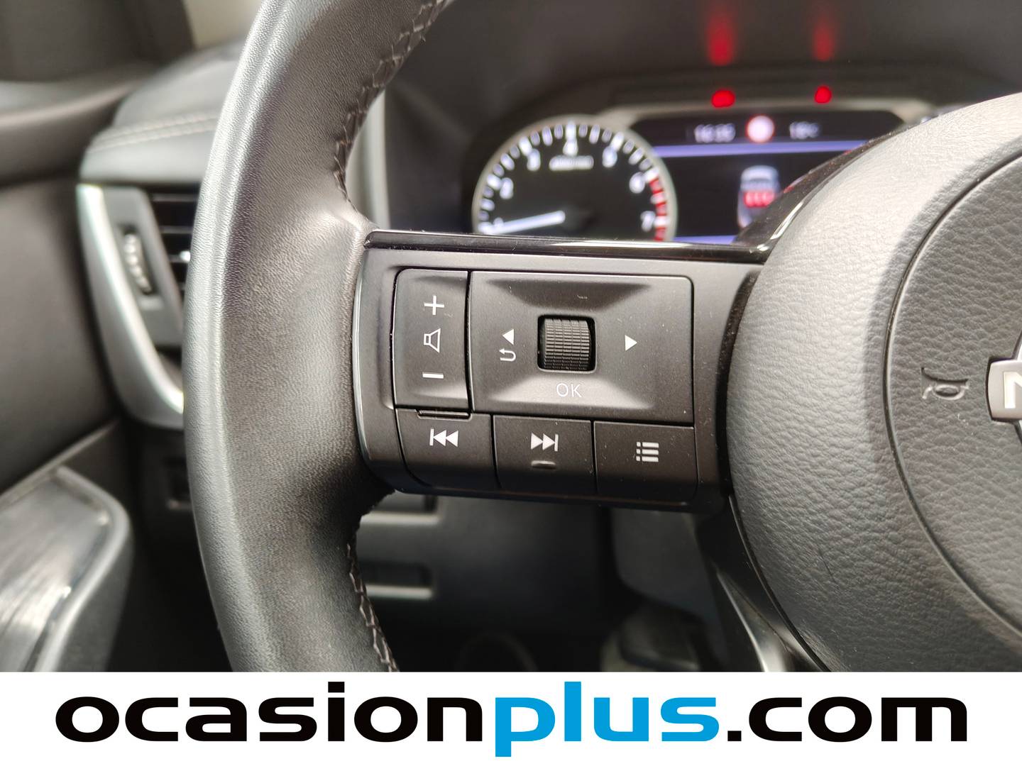Nissan QASHQAI Nissan Qashqai DIG-T 140 mHEV Acenta 4x2  (140 CV) de ocasión