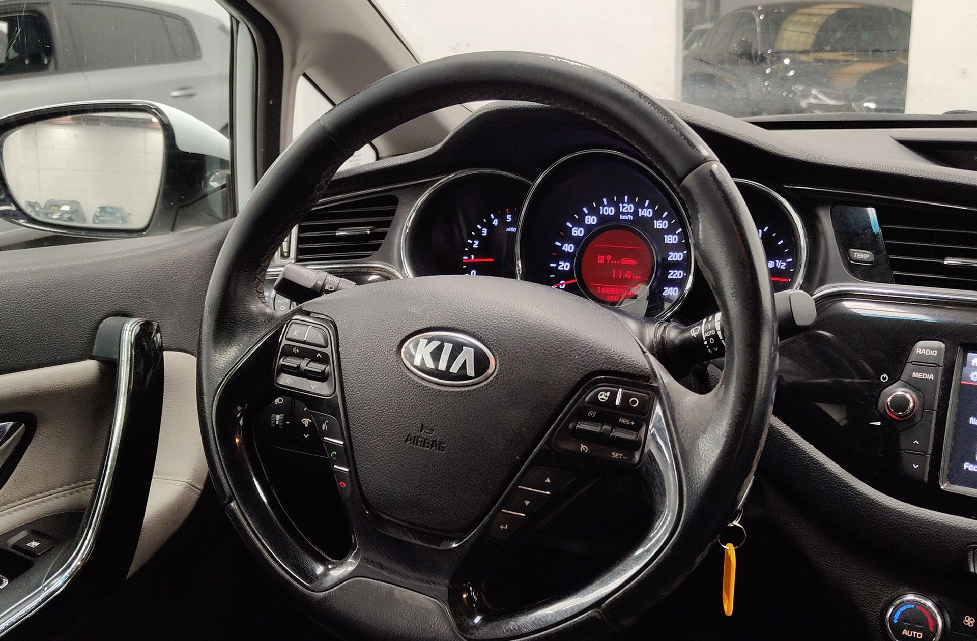 Kia Ceed 1.6 CRDi VGT x-Tech17 - foto 22