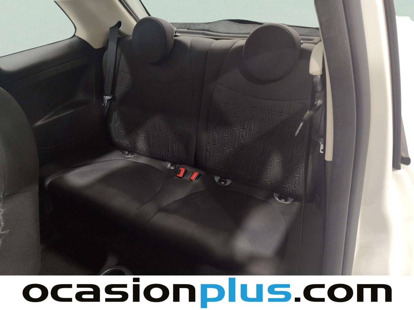 Foto asientos traseros Fiat 500 Fiat 500 1.0 Hybrid Dolcevita (70 CV)