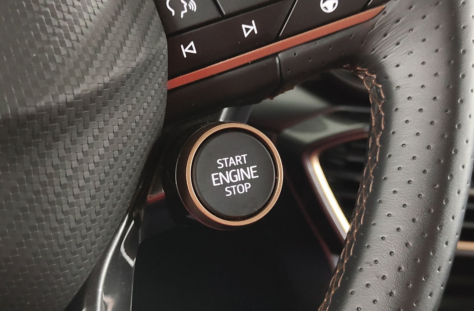 Cupra León 1.5 TSI e-Hybrid DSG - foto 29