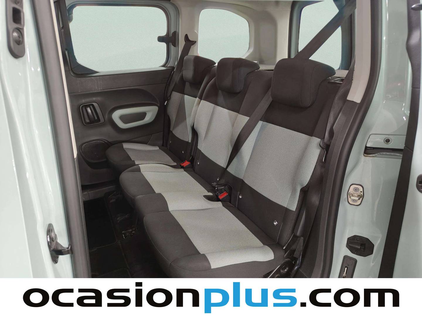 Foto asientos traseros Citroën Berlingo Citroën Berlingo Combi BlueHDi 100 Talla M Feel (100 CV)